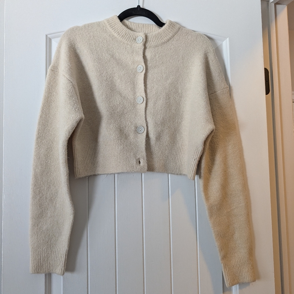 Zara Cream Cropped Button-Up Cardigan